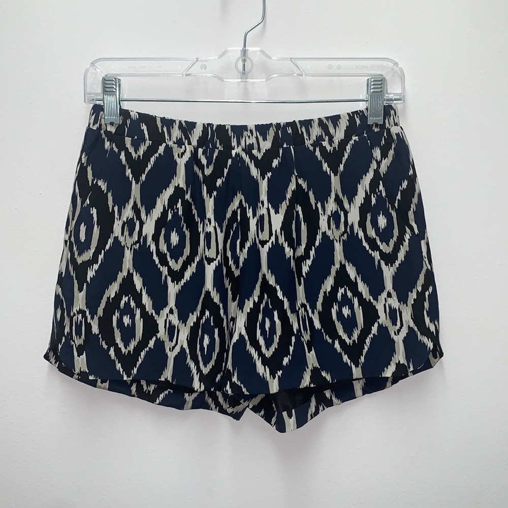 Women’s Amour Vert Silk Geometric Short w/ Pockets